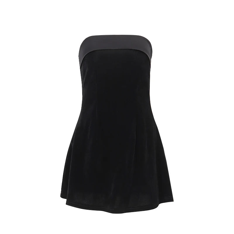 Hoochie Couture Slash-Neck Bodycon Mini Dress – Elegant, Sexy & Retro Chic